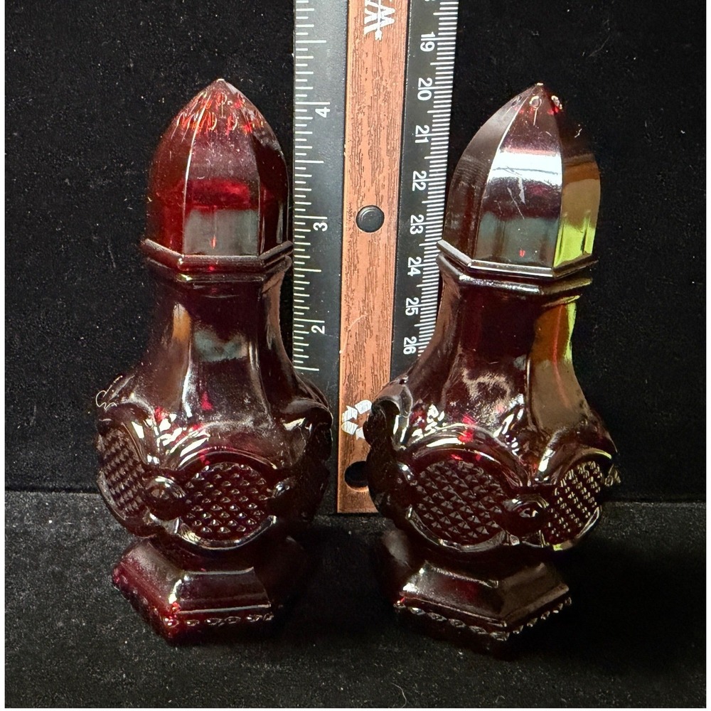 Avon Cape Cod Ruby Red Glass Salt and Pepper Shakers Set Vintage 1876 Pattern